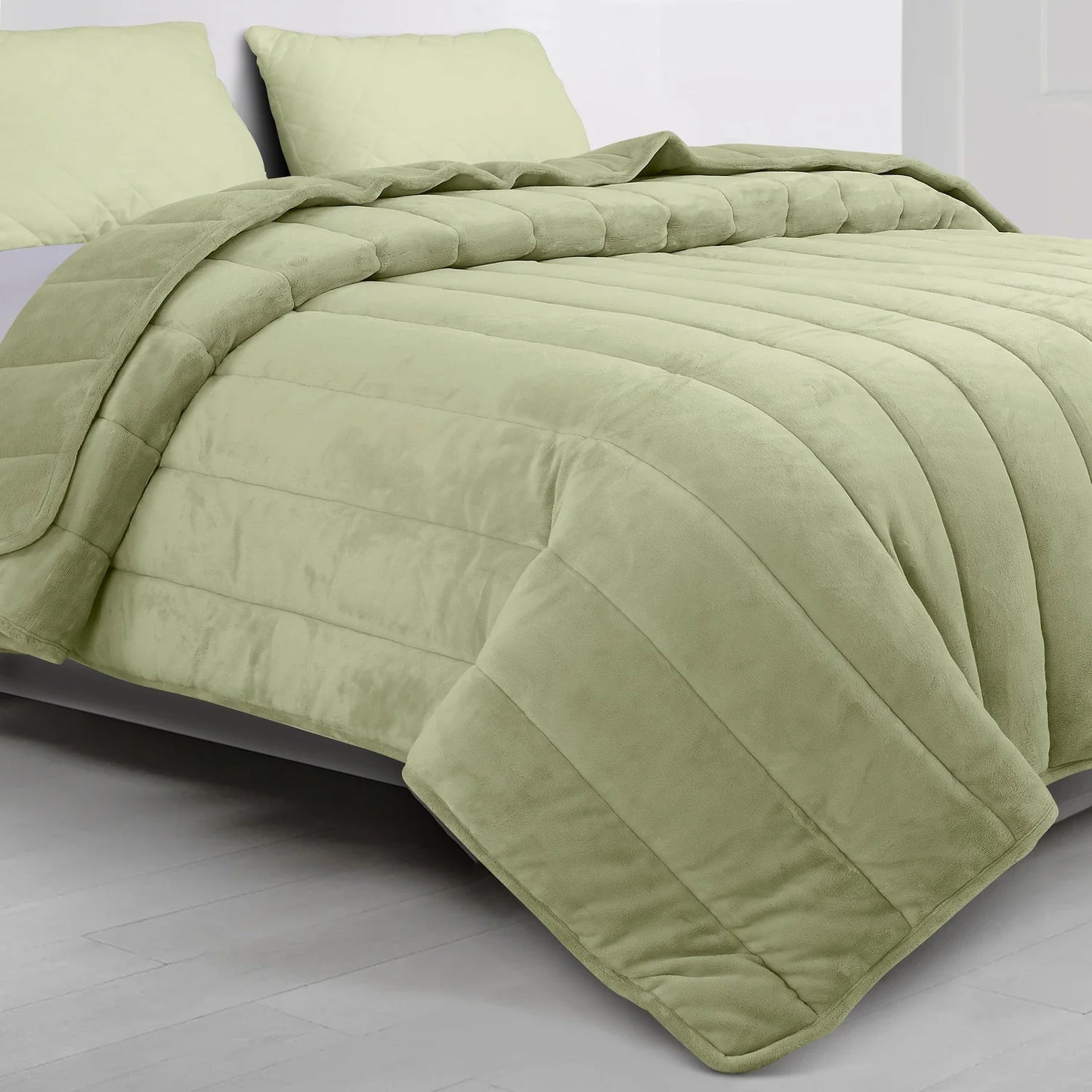 REVERSIBLE EXTREME WINTER QUILT - MOON WALKER - ULTRA SOFT ARCTIC POLAR FLEECE