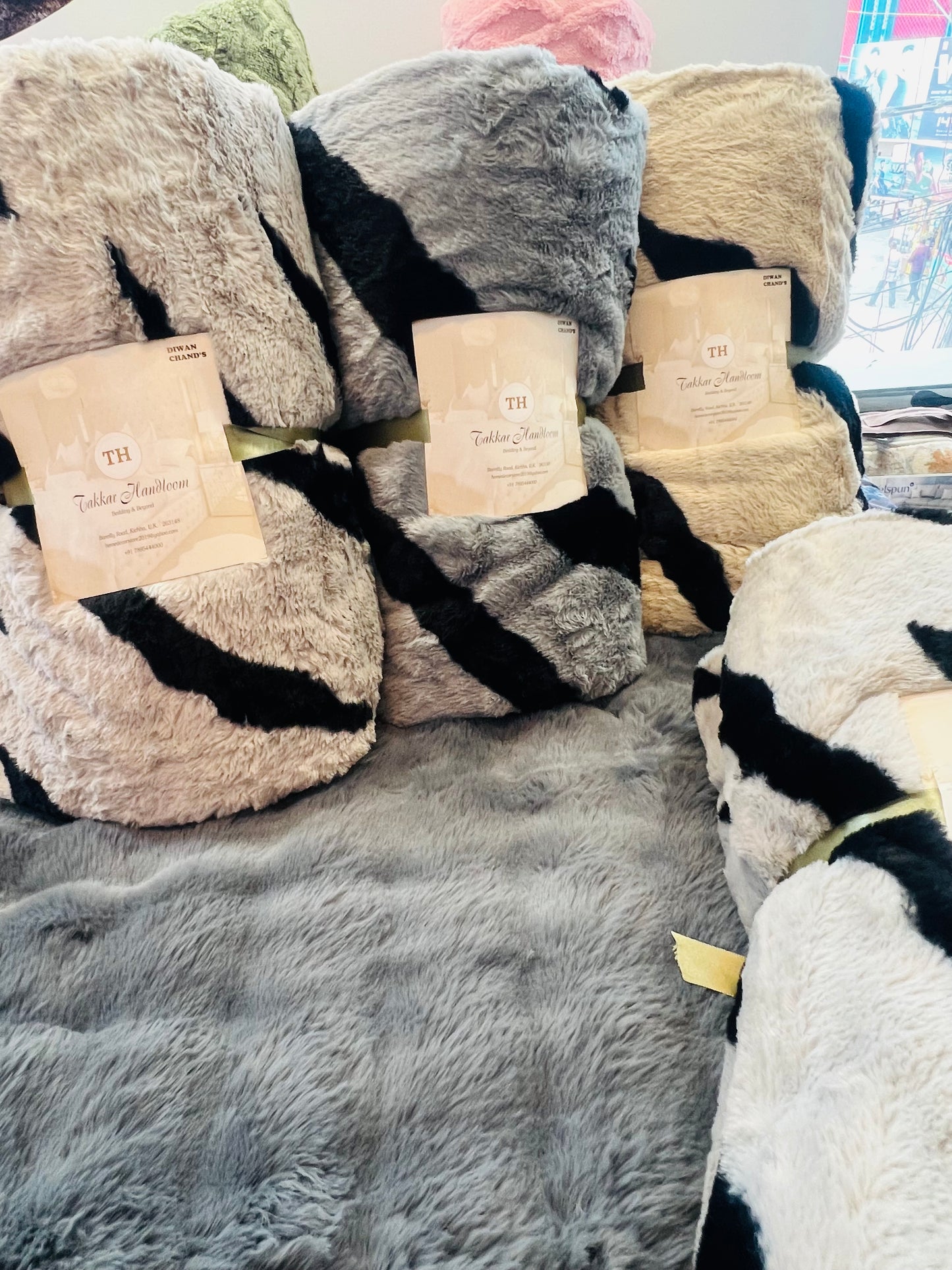 Double Bed double layered Blanket