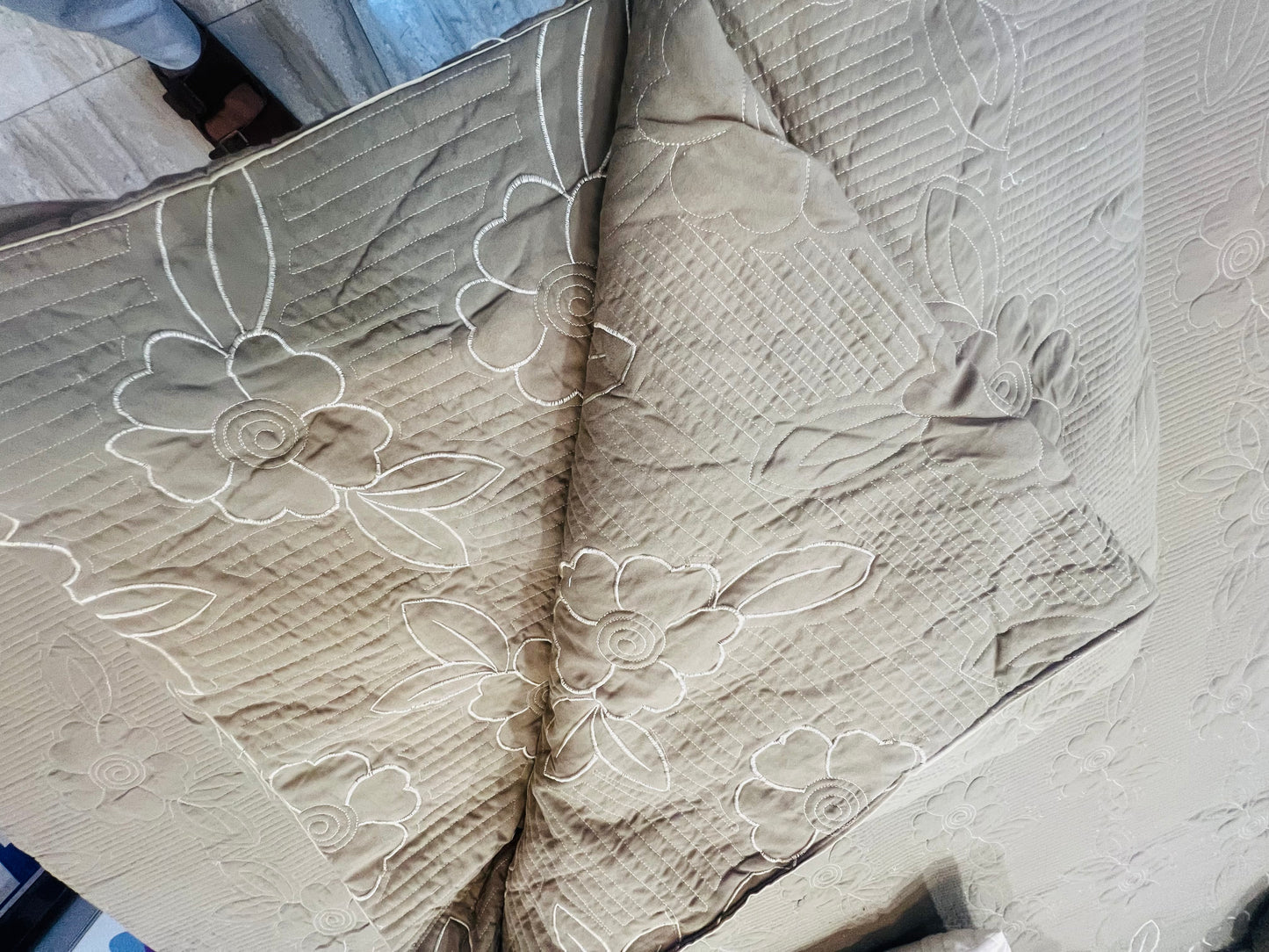 Embroidered Cotton Bedding Set