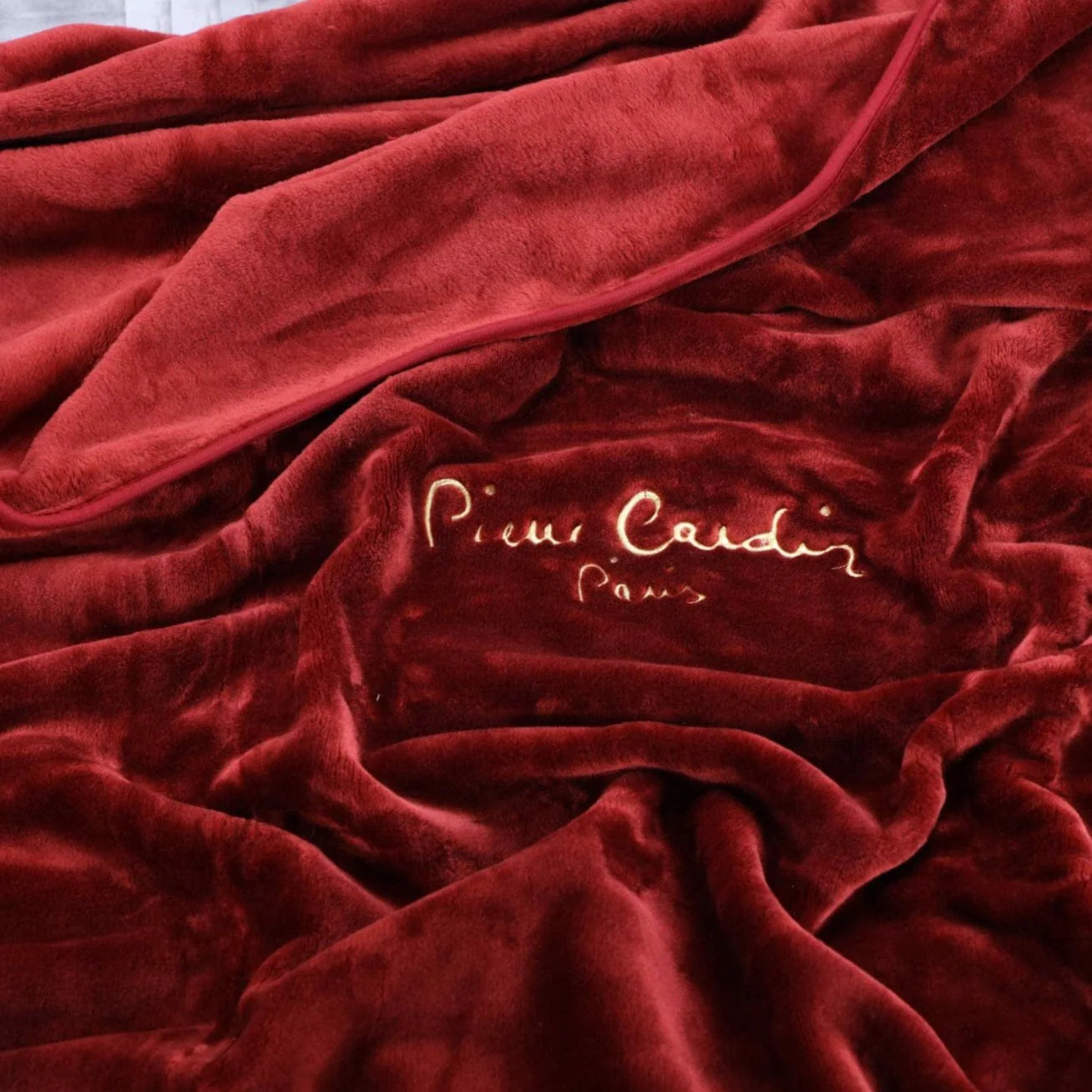 PIERRE CARDIN BLANKETS NANCY